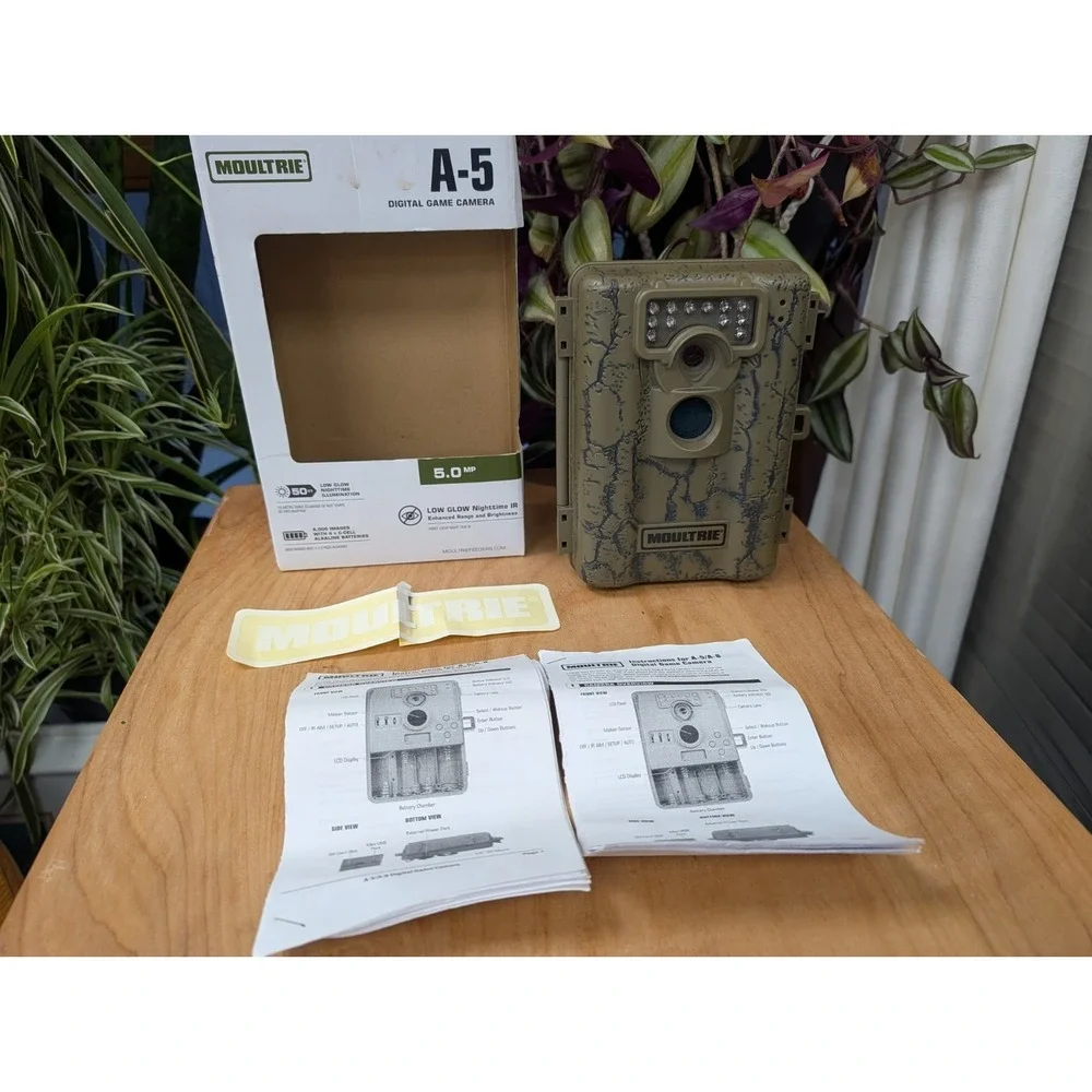 Moultrie A-5 Digital Game Camera 5.0 MP Low Glow Nighttime 50 Ft.